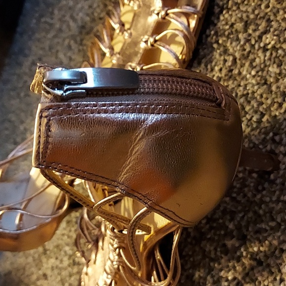 Enzo Angiolini Metallica Sandals - Picture 4 of 5